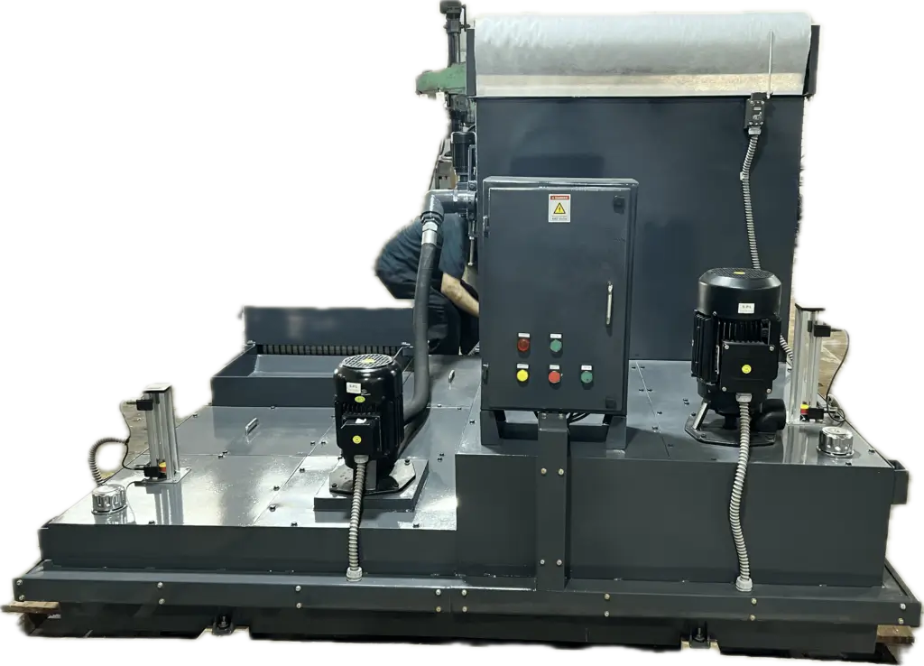 Compact band filter with magnetic separator and dirty tank